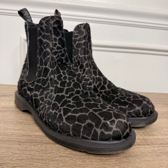 Dr. Martens Flora Womens 8 Animal Print Giraffe Chelsea Boot EU 39 - Picture 3 of 9